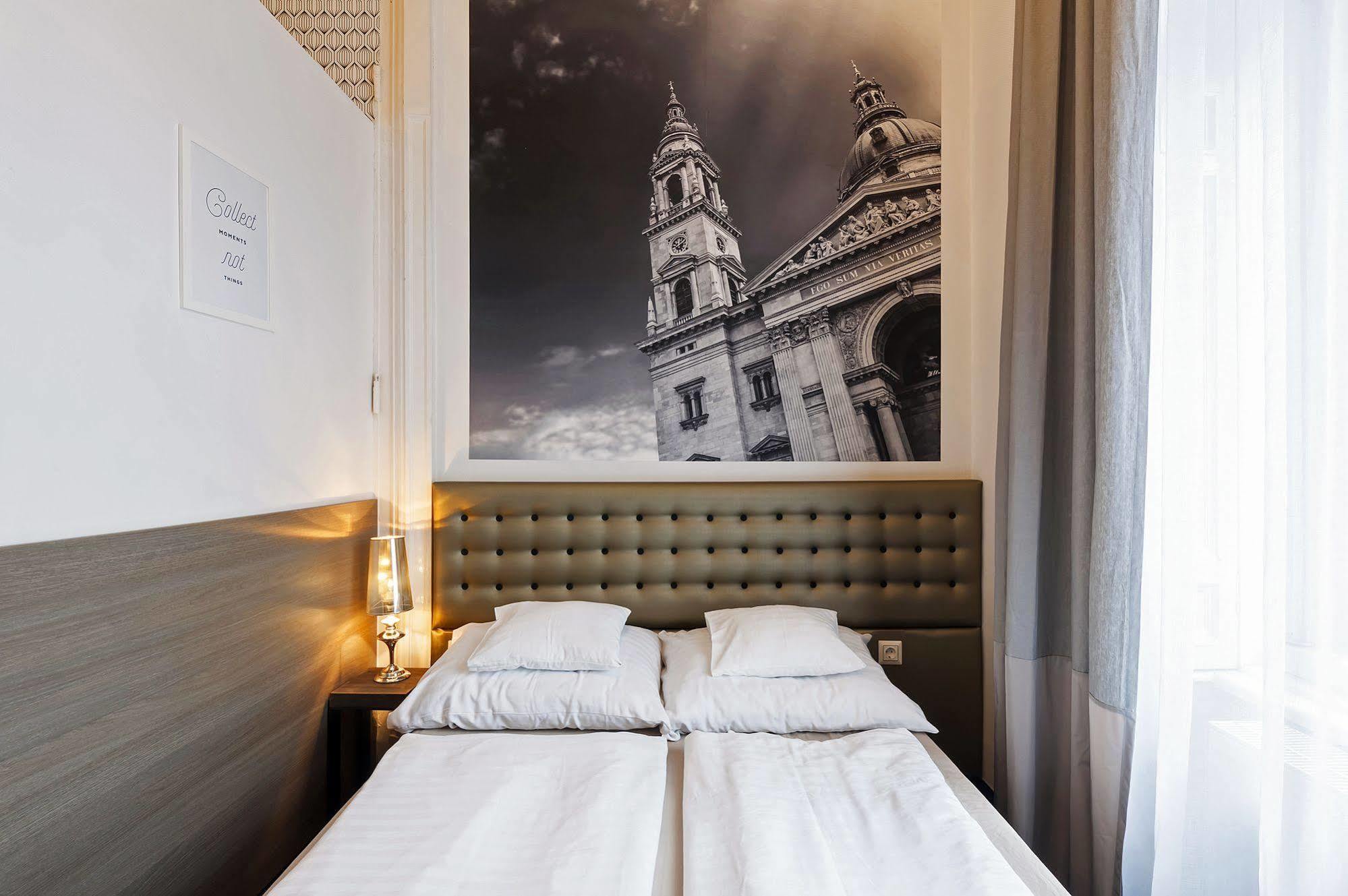 Play Apartments Budapest Bagian luar foto